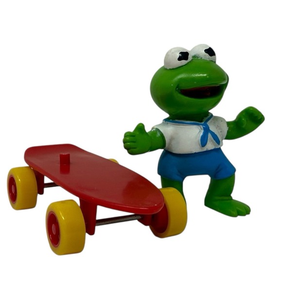 Vtg 1986 McDonald's Happy Meal Muppet Babies Kermit w/ Skateboard Accessory Red - Picture 5 of 7